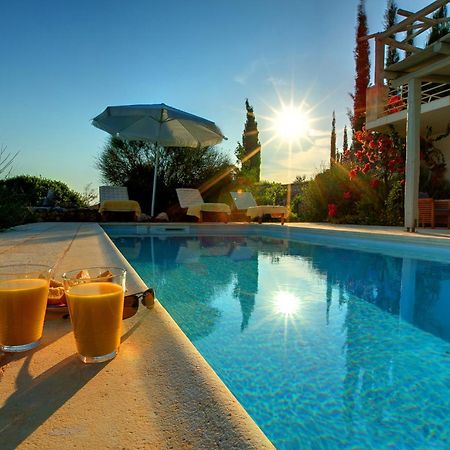 Ideales Resort Mousata Eksteriør billede