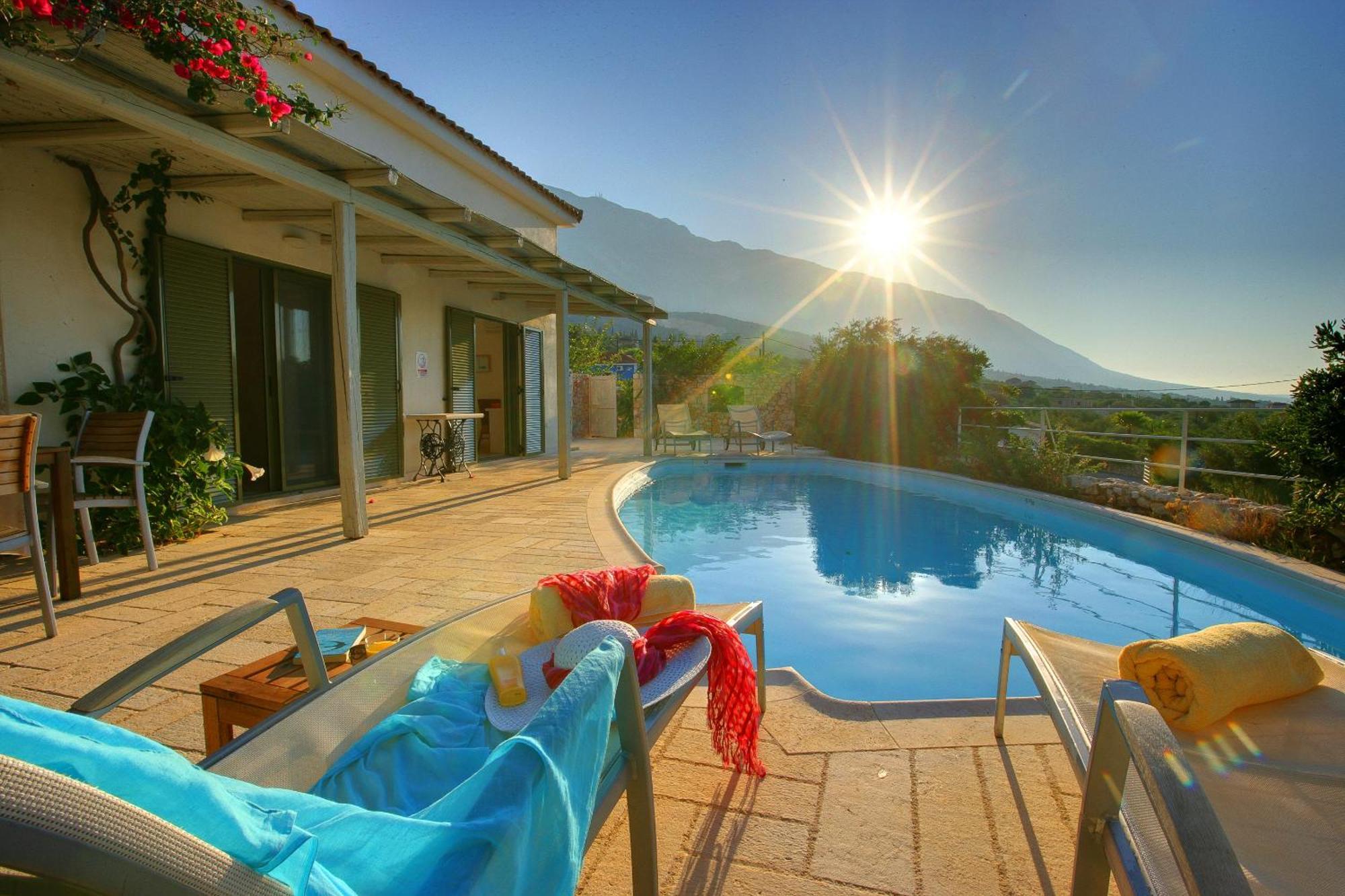 Ideales Resort Mousata Værelse billede