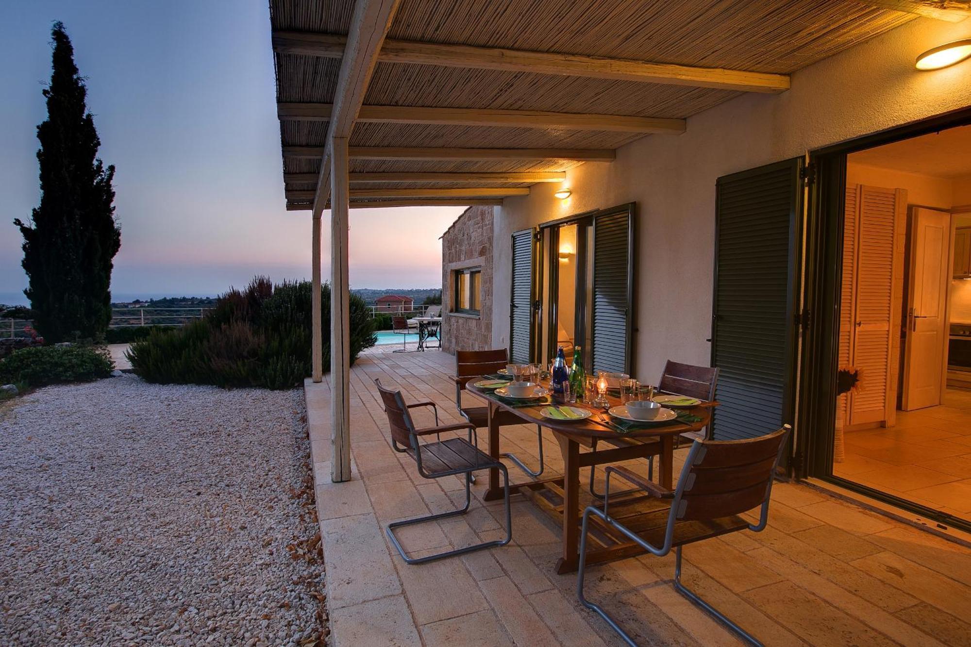 Ideales Resort Mousata Værelse billede